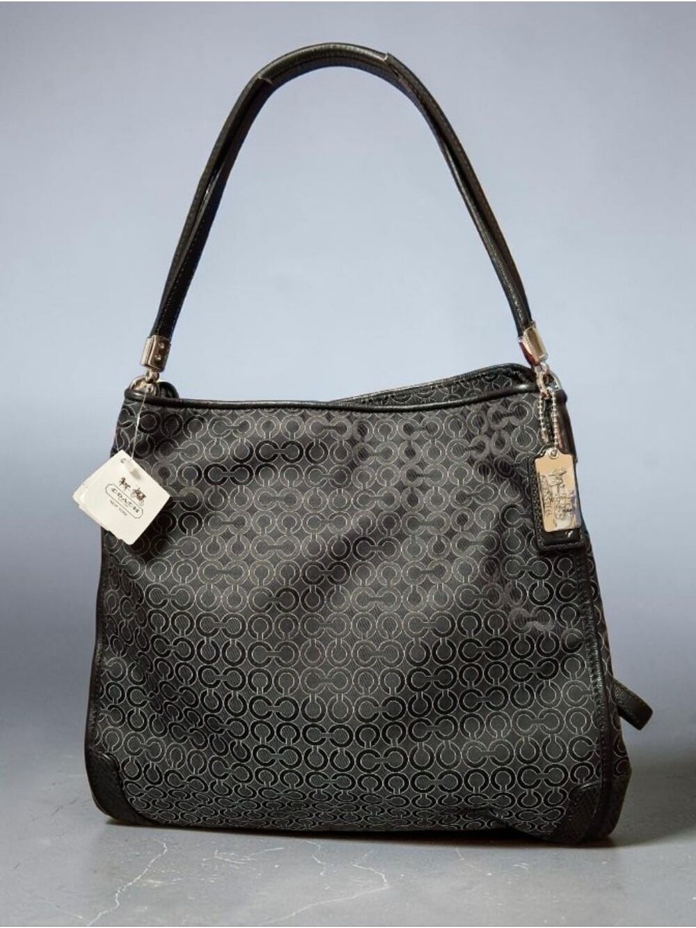 Coach Op-Art black 3 compartment Shoulder Bag NWT